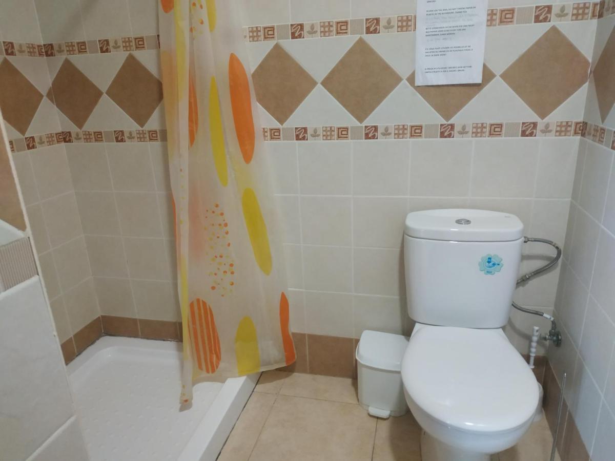 Albergue Las Moreras 모네스테리오 외부 사진