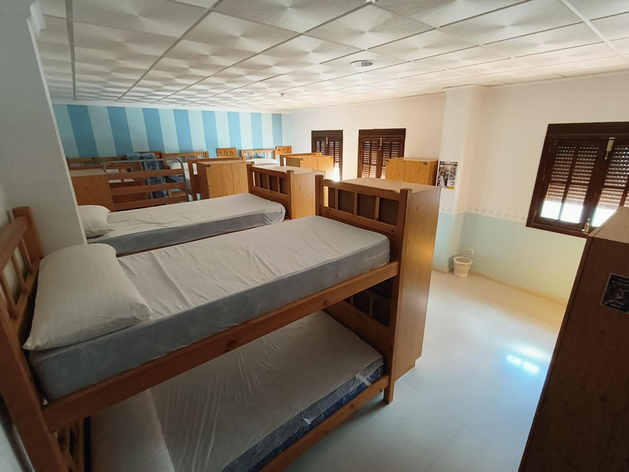 Albergue Las Moreras 모네스테리오 외부 사진