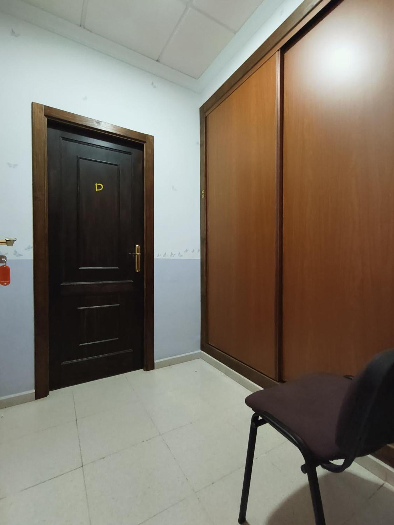 Albergue Las Moreras 모네스테리오 외부 사진